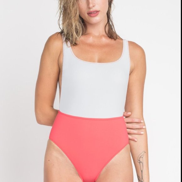 KORE Nyx Maillot High Cut Swimsuit in Redblush (light gray/red-orange), XL - Picture 1 of 6